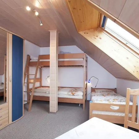 Modern In Near The Forest Apartman *