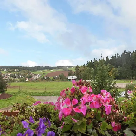 Modern In Near The Forest Apartman